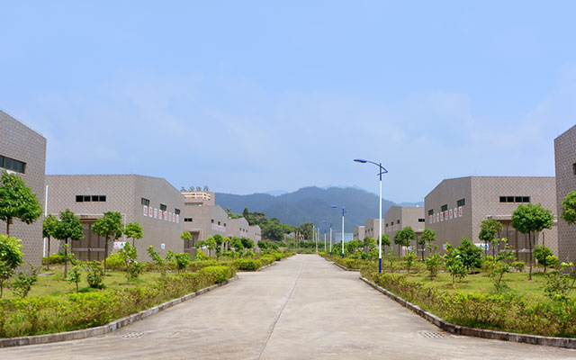 環氧地坪漆有哪些特征?